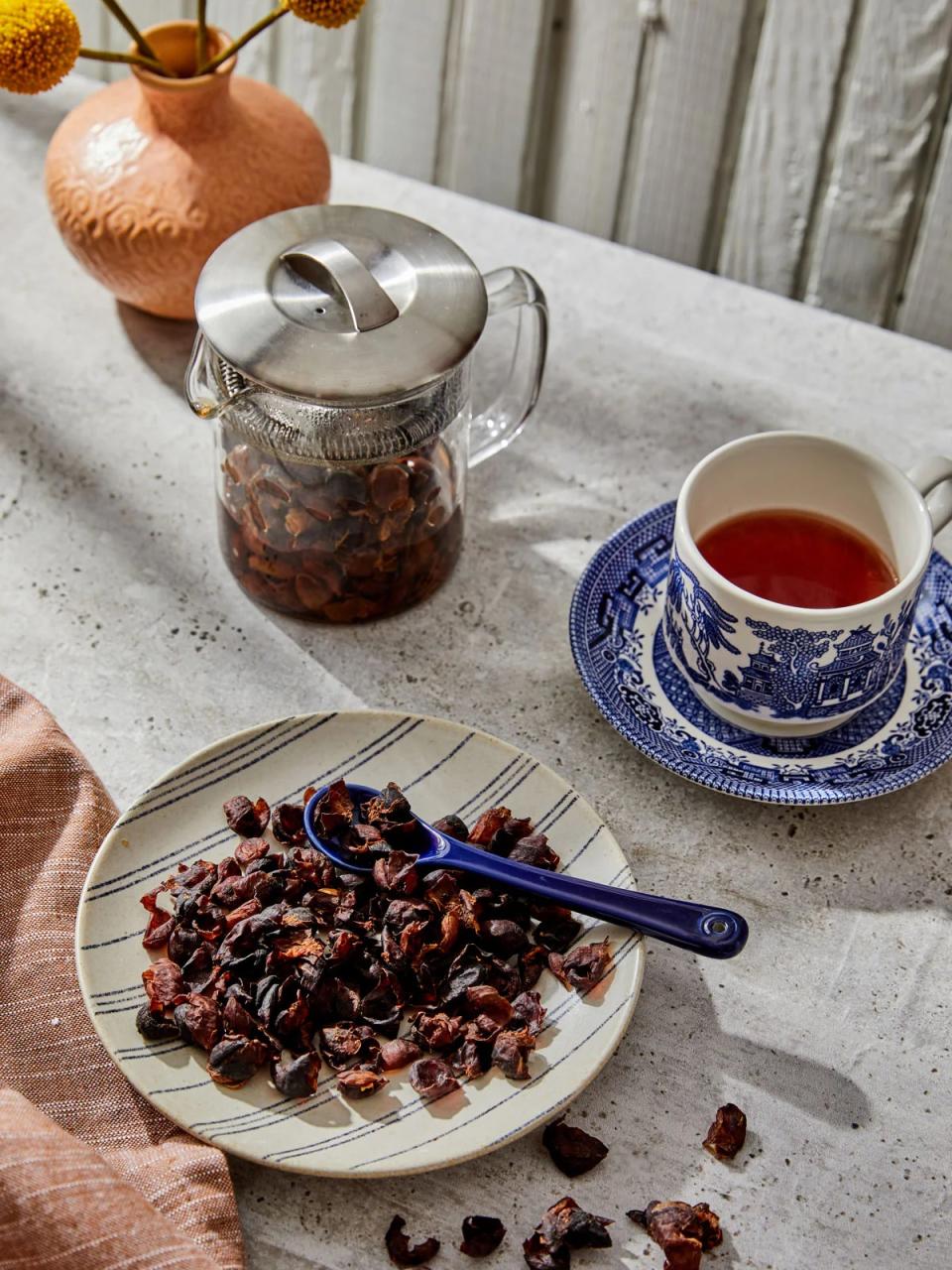 Cách thưởng thức Cascara: Nguồn gốc, cách pha chế đến những lợi ích sức khỏe Cách thưởng thức Cascara: Nguồn gốc, cách pha chế đến những lợi ích sức khỏe